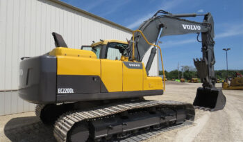 2014 VOLVO EC220DL